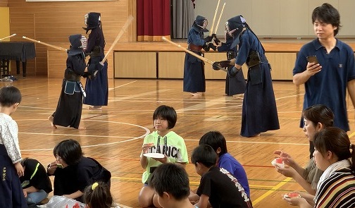 R1XCJ